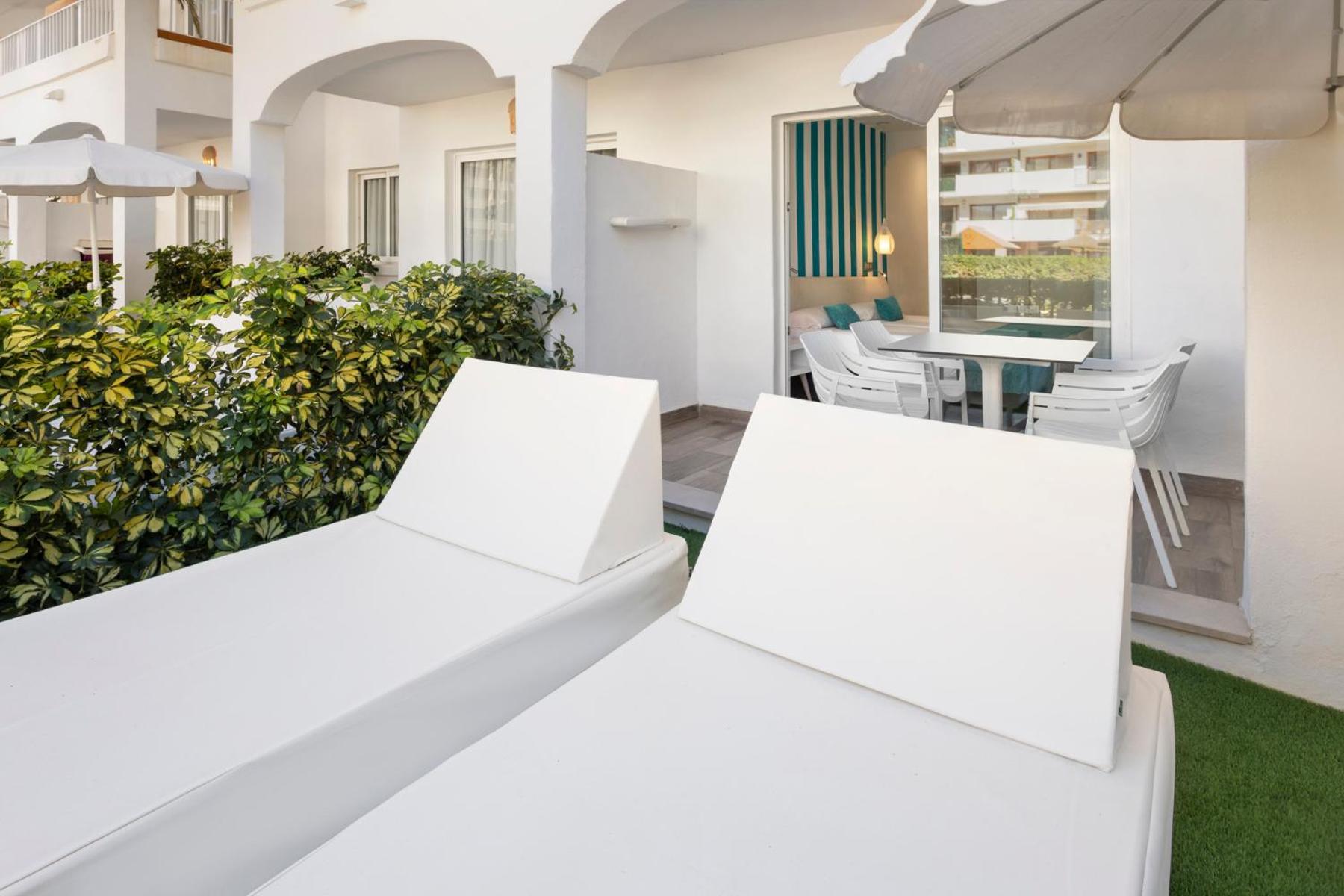 Alcudia Garden Aparthotel Port de Alcudia  Ngoại thất bức ảnh